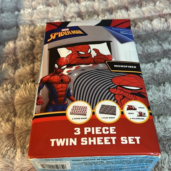 Marvel Spider Man 3 piece Twin sheet Set - Picture 2 of 2